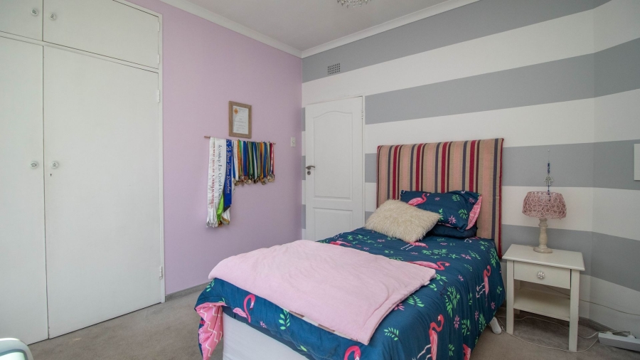 5 Bedroom Property for Sale in Alphen Park Gauteng