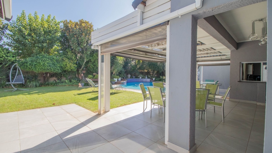 5 Bedroom Property for Sale in Alphen Park Gauteng