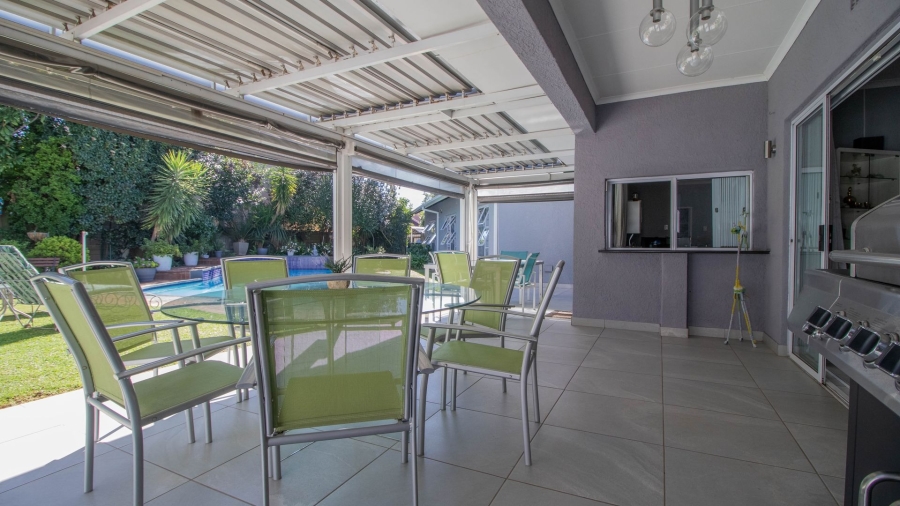 5 Bedroom Property for Sale in Alphen Park Gauteng