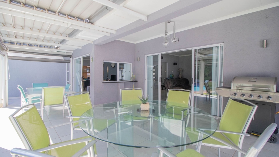 5 Bedroom Property for Sale in Alphen Park Gauteng