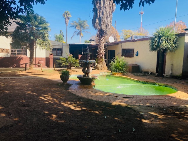 4 Bedroom Property for Sale in Brakpan Central Gauteng