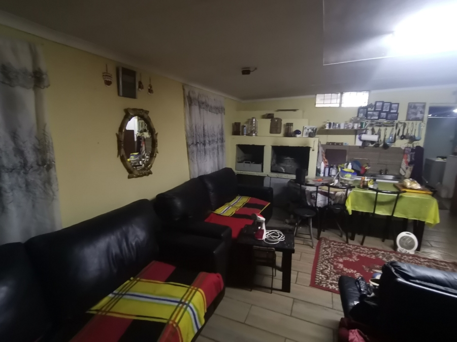 10 Bedroom Property for Sale in Anzac Gauteng