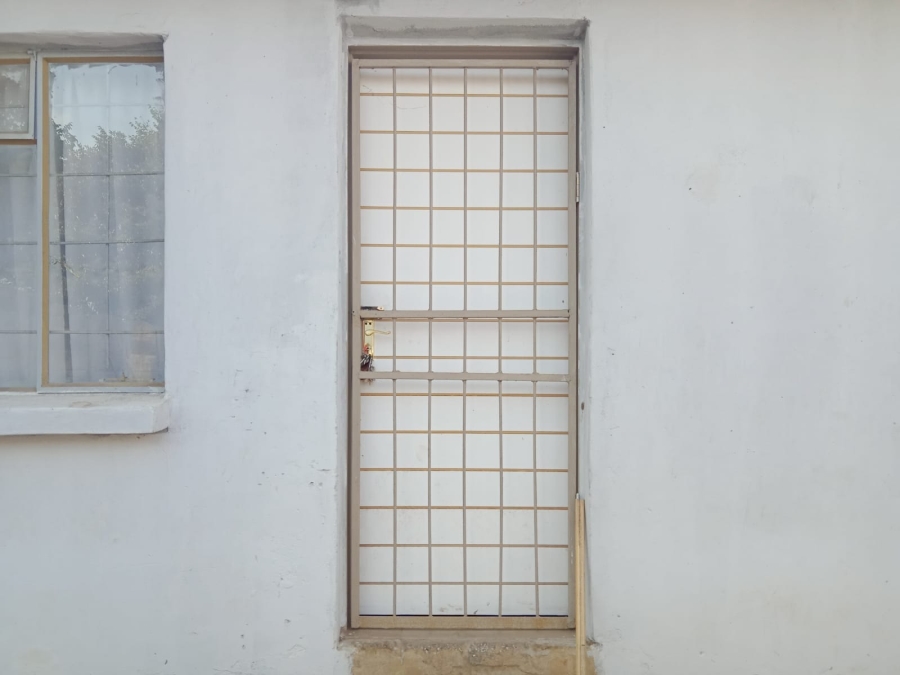 10 Bedroom Property for Sale in Anzac Gauteng