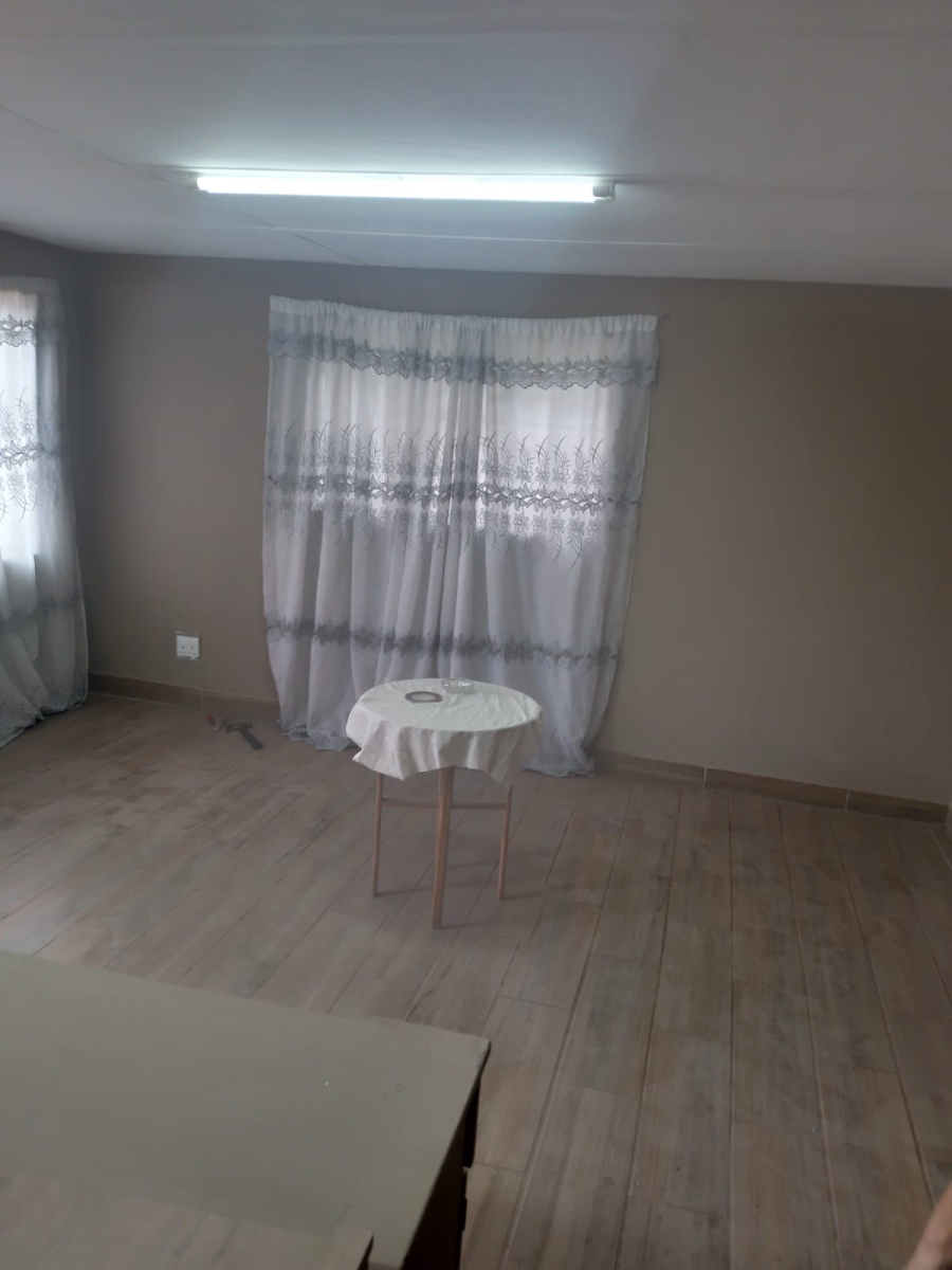 10 Bedroom Property for Sale in Anzac Gauteng