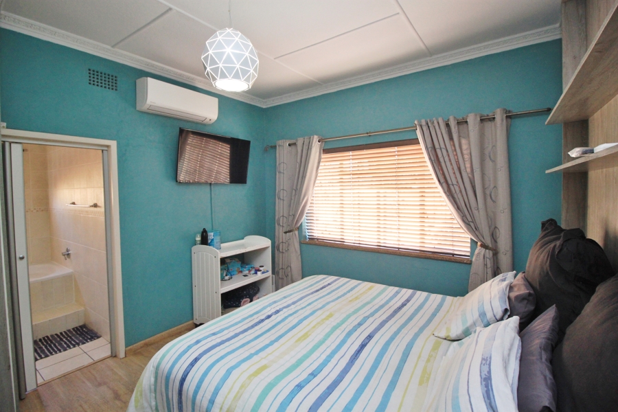 4 Bedroom Property for Sale in Sunnyridge Gauteng