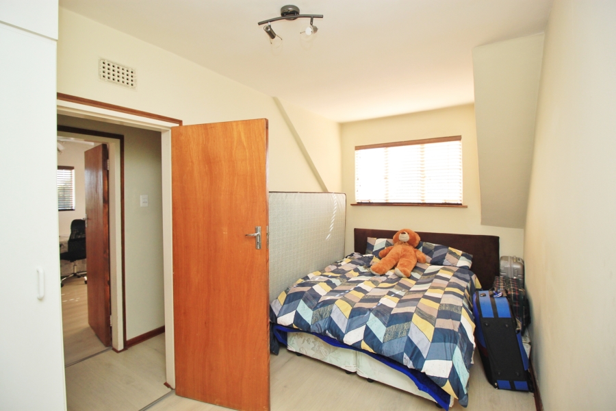 4 Bedroom Property for Sale in Sunnyridge Gauteng