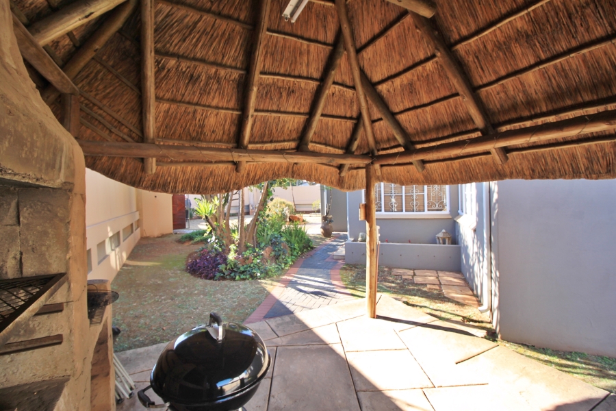 4 Bedroom Property for Sale in Sunnyridge Gauteng