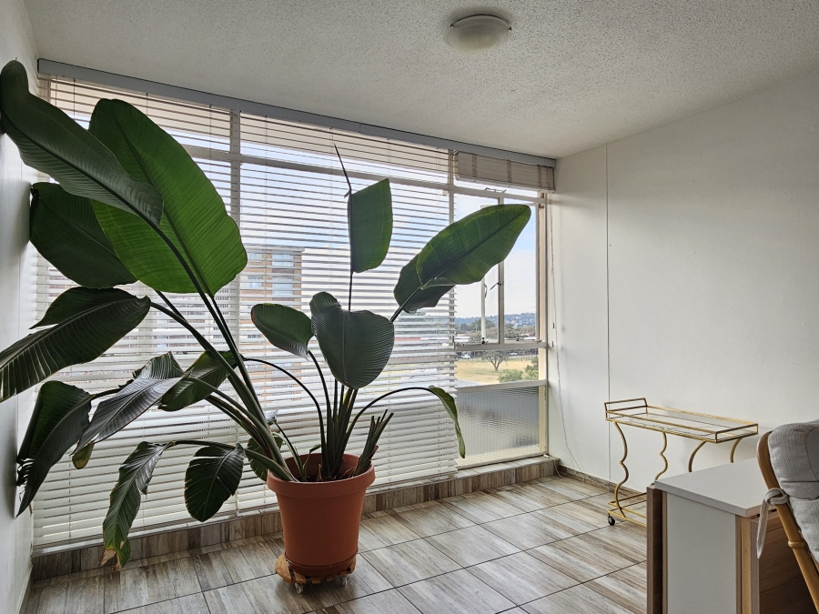 2 Bedroom Property for Sale in Elardus Park Gauteng