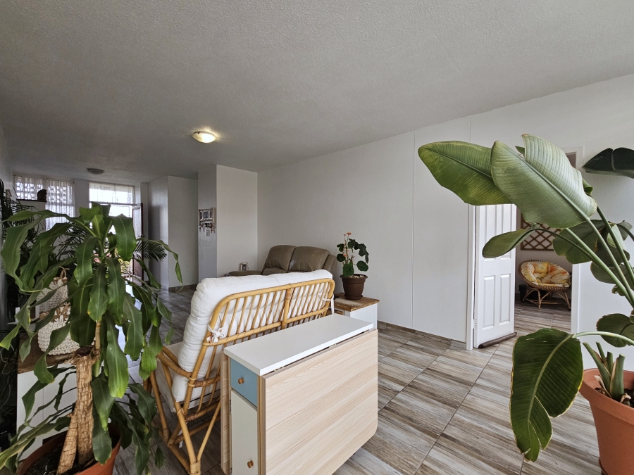 2 Bedroom Property for Sale in Elardus Park Gauteng