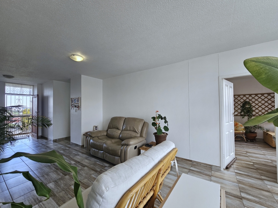 2 Bedroom Property for Sale in Elardus Park Gauteng