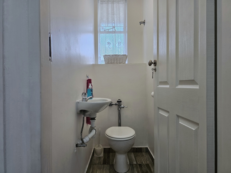 2 Bedroom Property for Sale in Elardus Park Gauteng