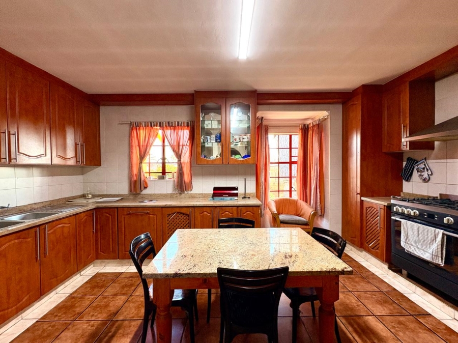 4 Bedroom Property for Sale in Dersley Gauteng