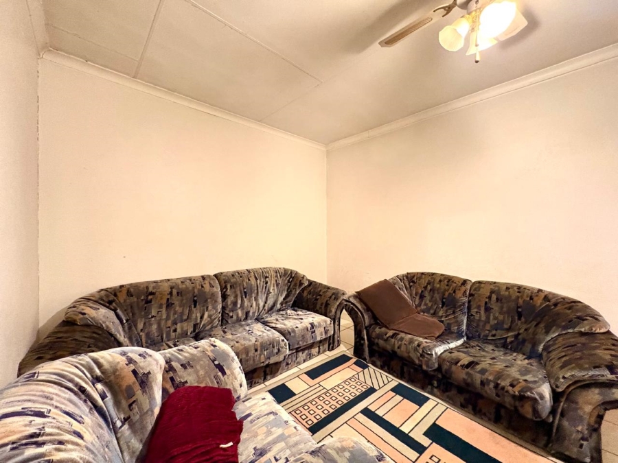 4 Bedroom Property for Sale in Dersley Gauteng