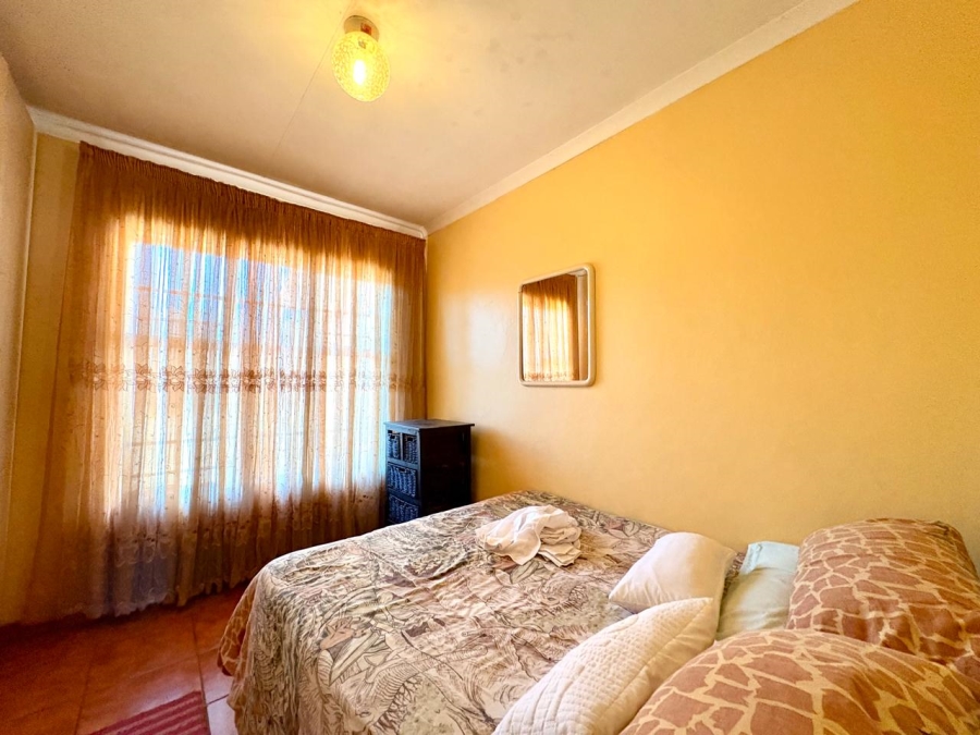 4 Bedroom Property for Sale in Dersley Gauteng