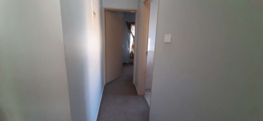 2 Bedroom Property for Sale in Birchleigh Gauteng