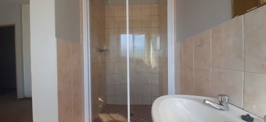 2 Bedroom Property for Sale in Birchleigh Gauteng