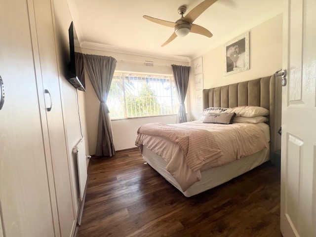 5 Bedroom Property for Sale in Alberante Gauteng