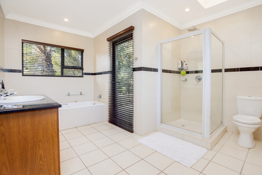 4 Bedroom Property for Sale in Dainfern Golf Estate Gauteng