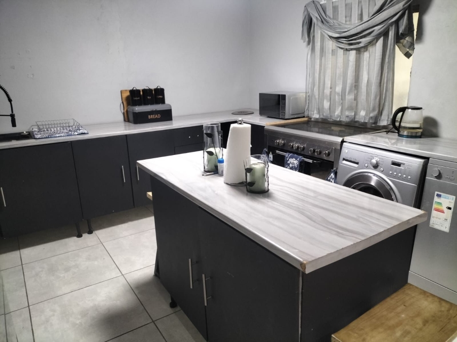 2 Bedroom Property for Sale in Beyers Park Gauteng