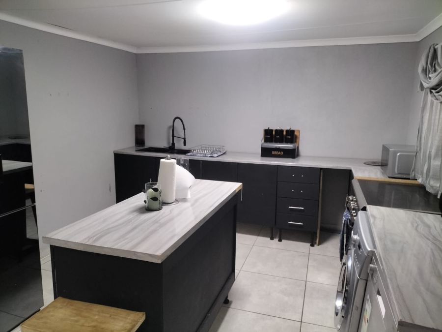 2 Bedroom Property for Sale in Beyers Park Gauteng