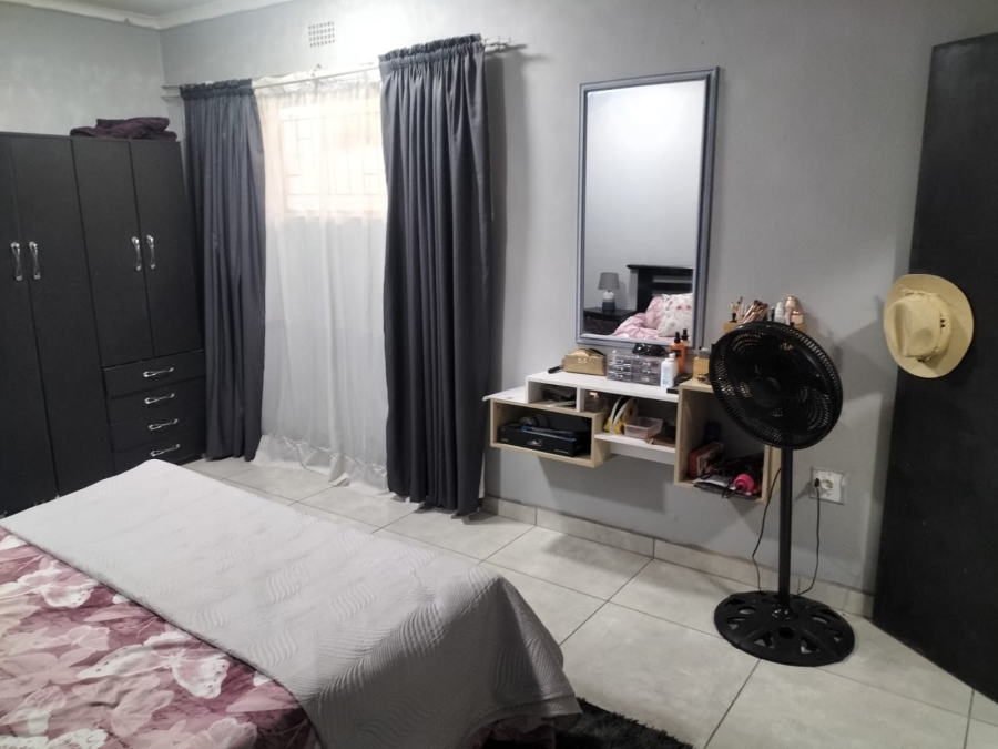 2 Bedroom Property for Sale in Beyers Park Gauteng