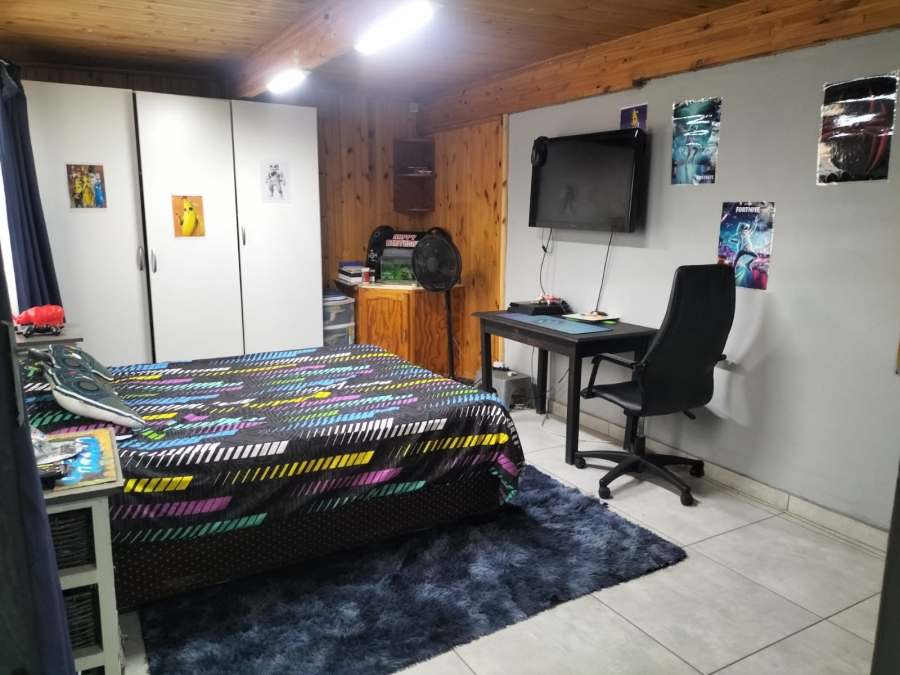 2 Bedroom Property for Sale in Beyers Park Gauteng