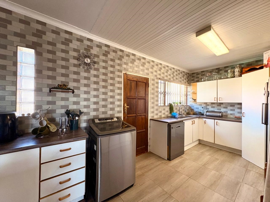 4 Bedroom Property for Sale in Dalpark Ext 1 Gauteng