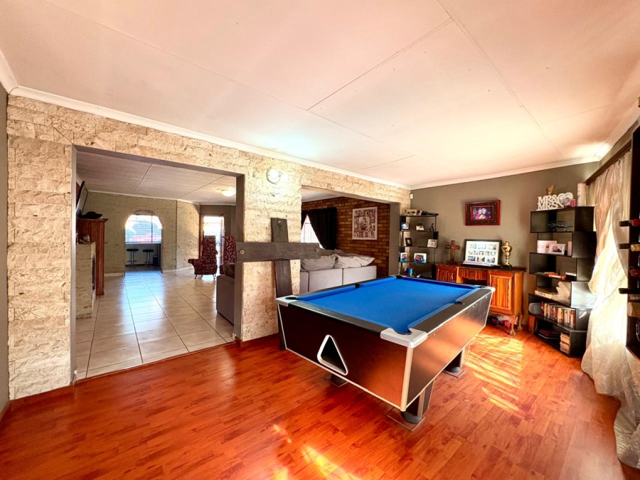 3 Bedroom Property for Sale in  Dalpark Ext 11 Gauteng