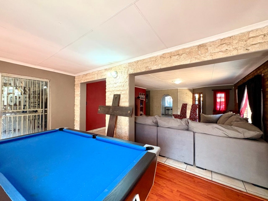 3 Bedroom Property for Sale in  Dalpark Ext 11 Gauteng