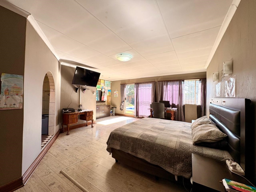 3 Bedroom Property for Sale in  Dalpark Ext 11 Gauteng