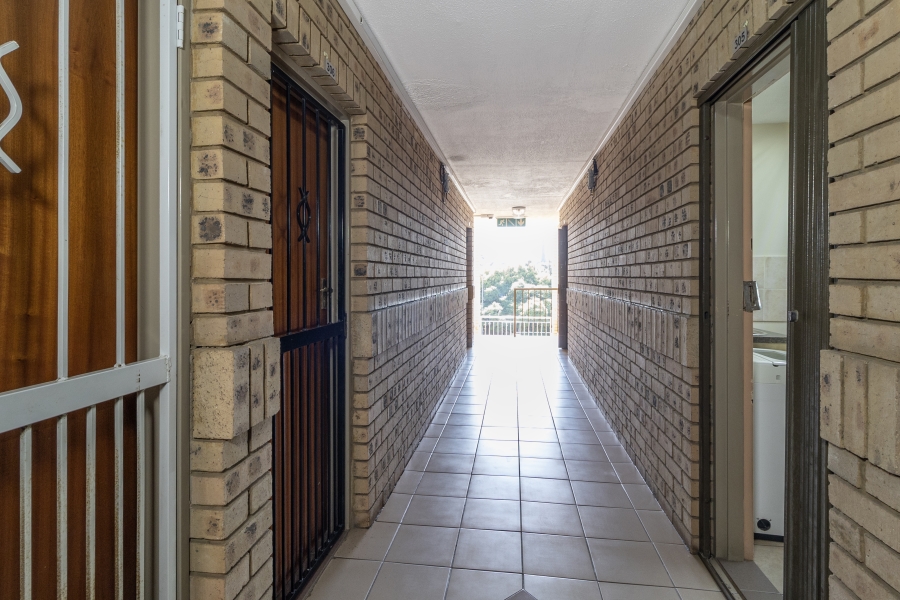 1 Bedroom Property for Sale in Hatfield Gauteng