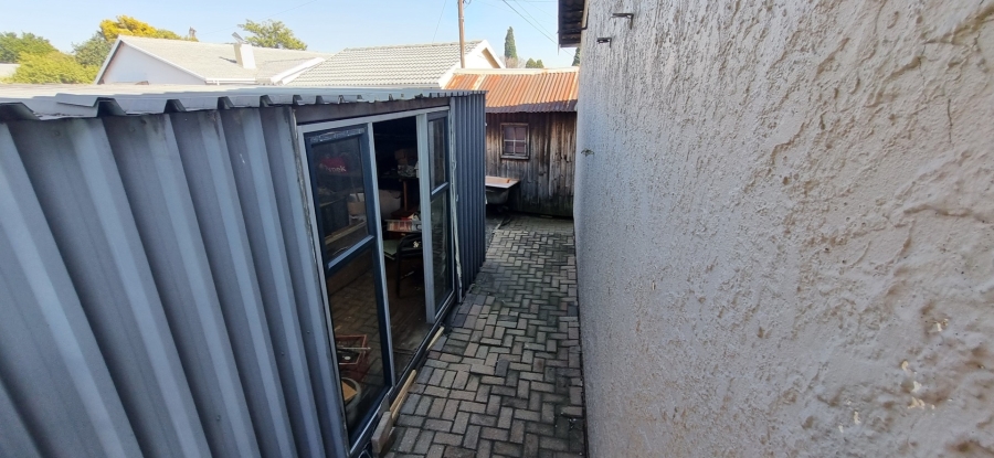 4 Bedroom Property for Sale in Brackendowns Gauteng