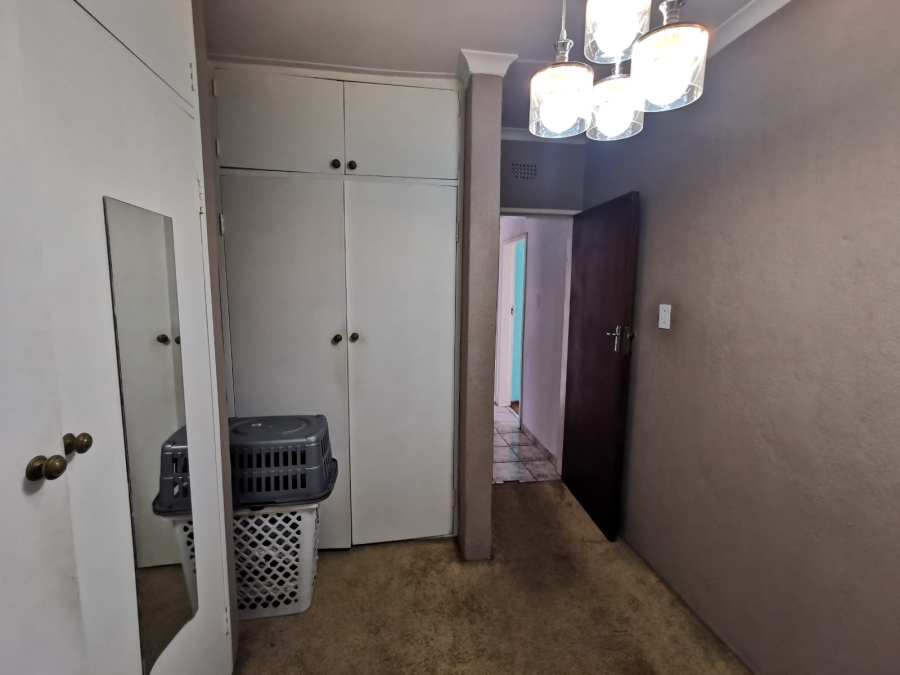 4 Bedroom Property for Sale in Brackendowns Gauteng