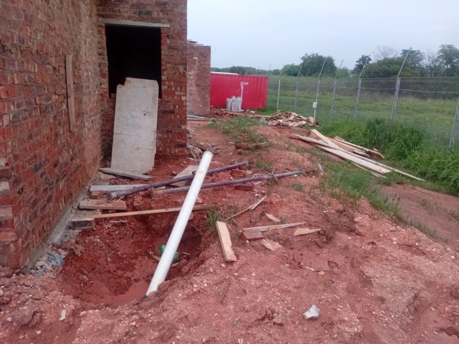 3 Bedroom Property for Sale in Zambezi Manor Lifestyle Estate Gauteng