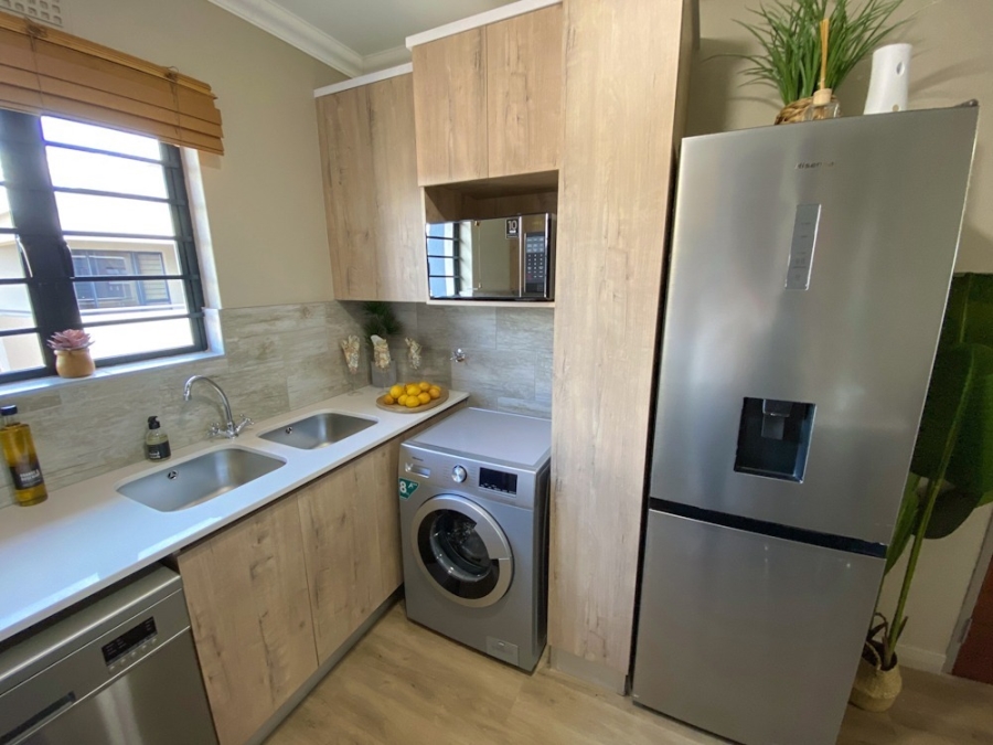 2 Bedroom Property for Sale in Roodepark Eco Estate Gauteng