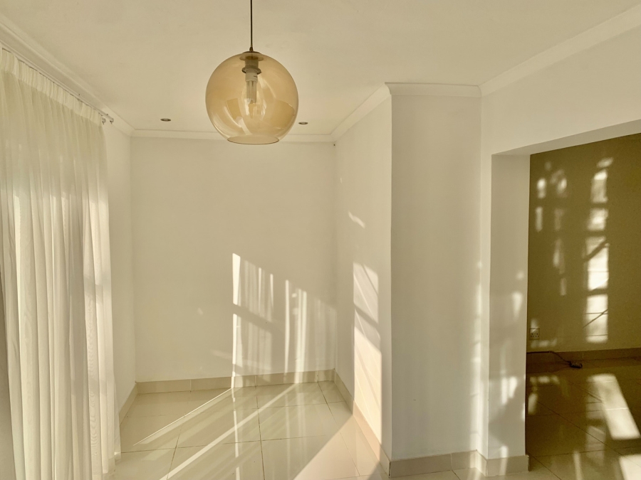 2 Bedroom Property for Sale in Hyde Park Gauteng