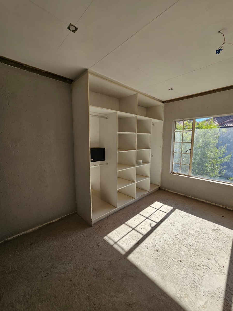 2 Bedroom Property for Sale in Rynfield A H Gauteng