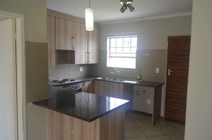 3 Bedroom Property for Sale in Monavoni Gauteng
