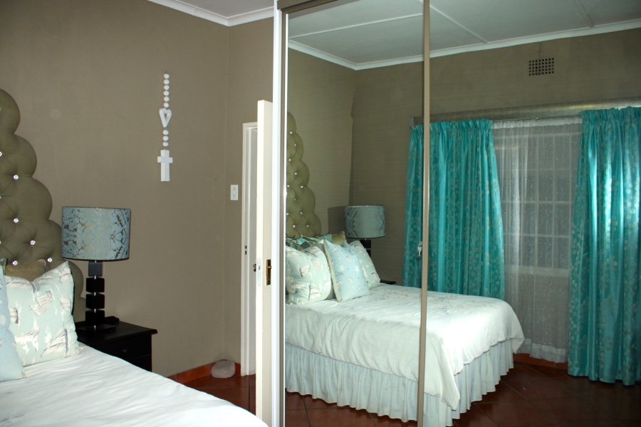 3 Bedroom Property for Sale in Primrose Hill Gauteng