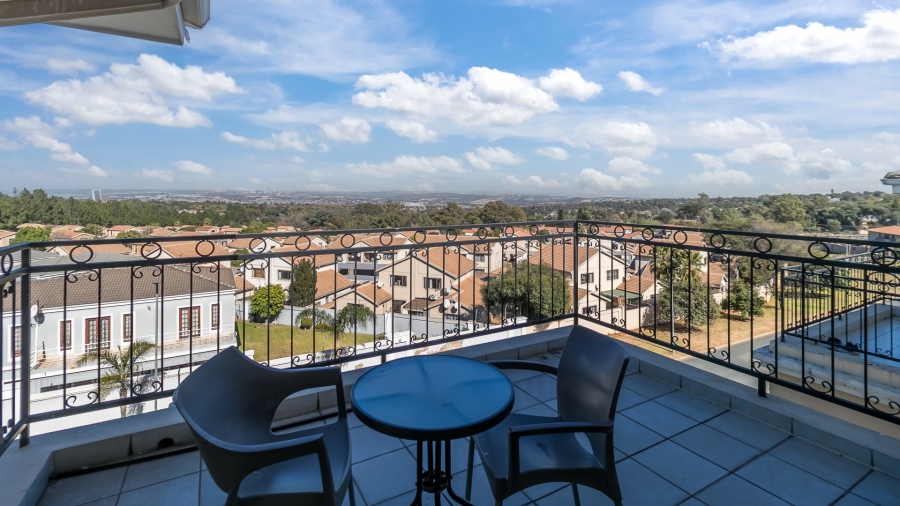 3 Bedroom Property for Sale in Carlswald Gauteng