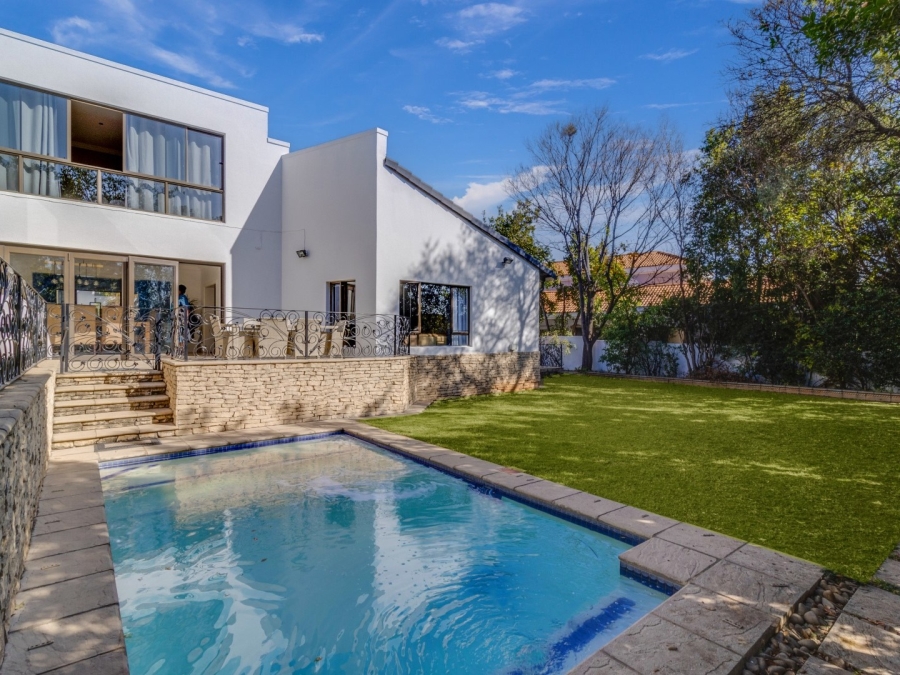 6 Bedroom Property for Sale in Dainfern Golf Estate Gauteng