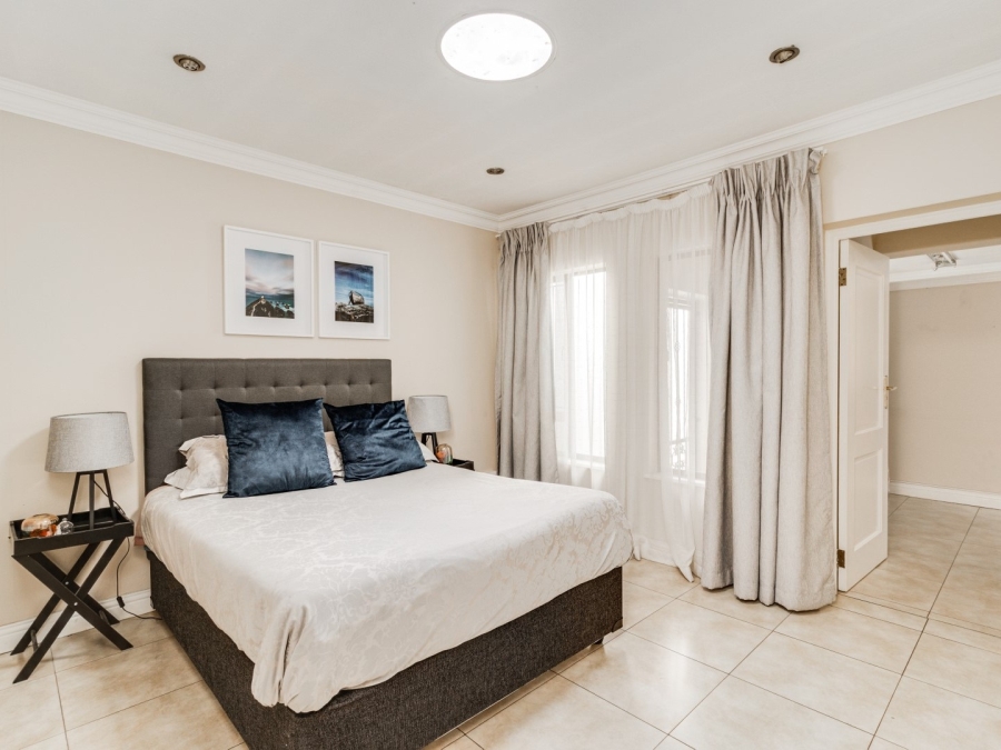 6 Bedroom Property for Sale in Dainfern Golf Estate Gauteng