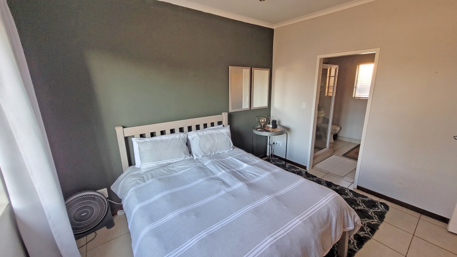 2 Bedroom Property for Sale in Mooikloof Ridge Gauteng