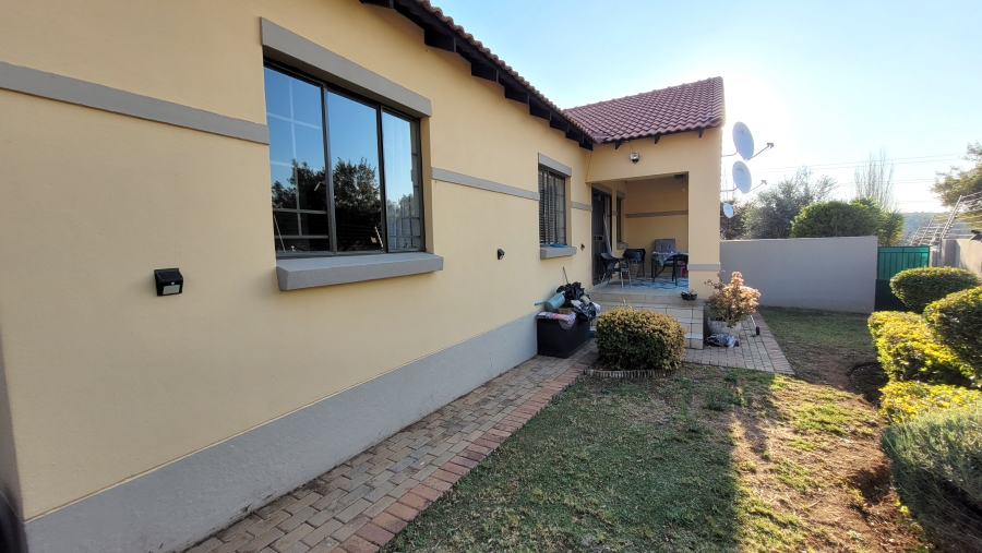 2 Bedroom Property for Sale in Mooikloof Ridge Gauteng