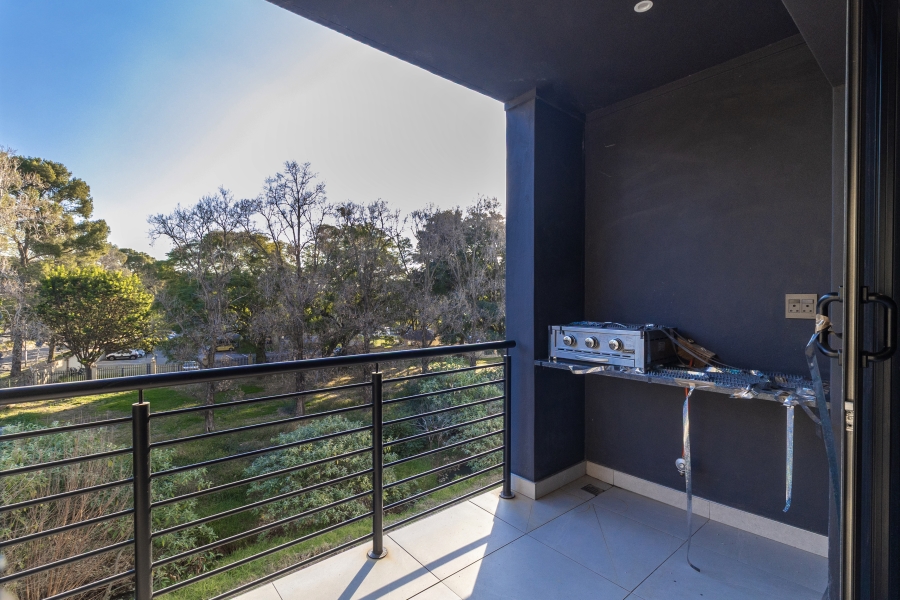 2 Bedroom Property for Sale in Nieuw Muckleneuk Gauteng