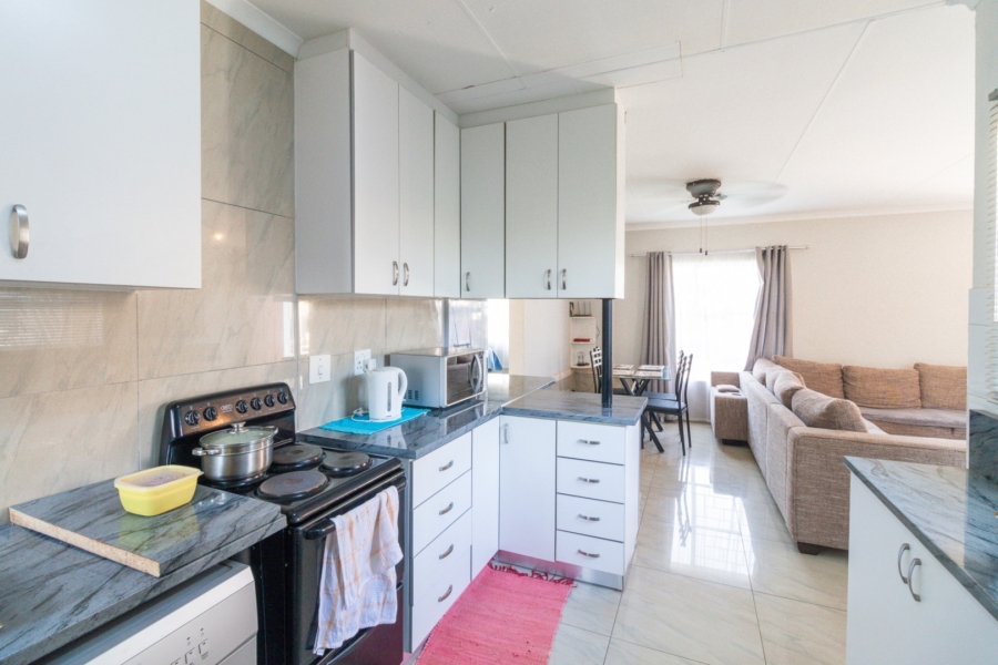 2 Bedroom Property for Sale in Pomona Gauteng