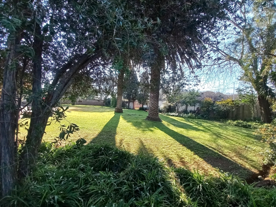 8 Bedroom Property for Sale in Rand Collieries Gauteng