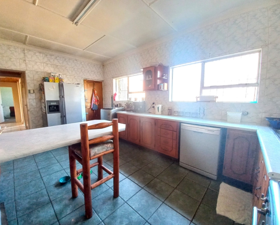 8 Bedroom Property for Sale in Rand Collieries Gauteng