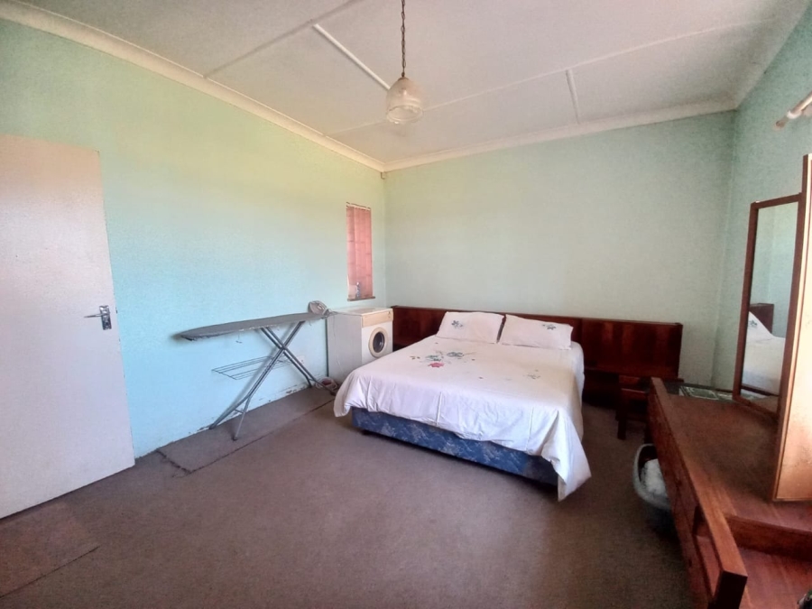 8 Bedroom Property for Sale in Rand Collieries Gauteng