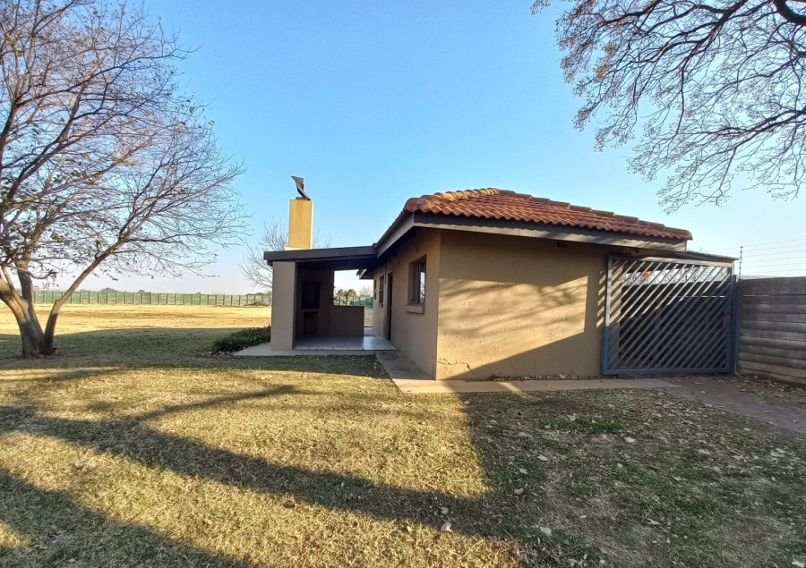 8 Bedroom Property for Sale in Rand Collieries Gauteng